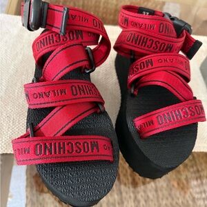 Women’s Moschino Milano Platform Red Black Strap Sandals Size 37 or 6.5